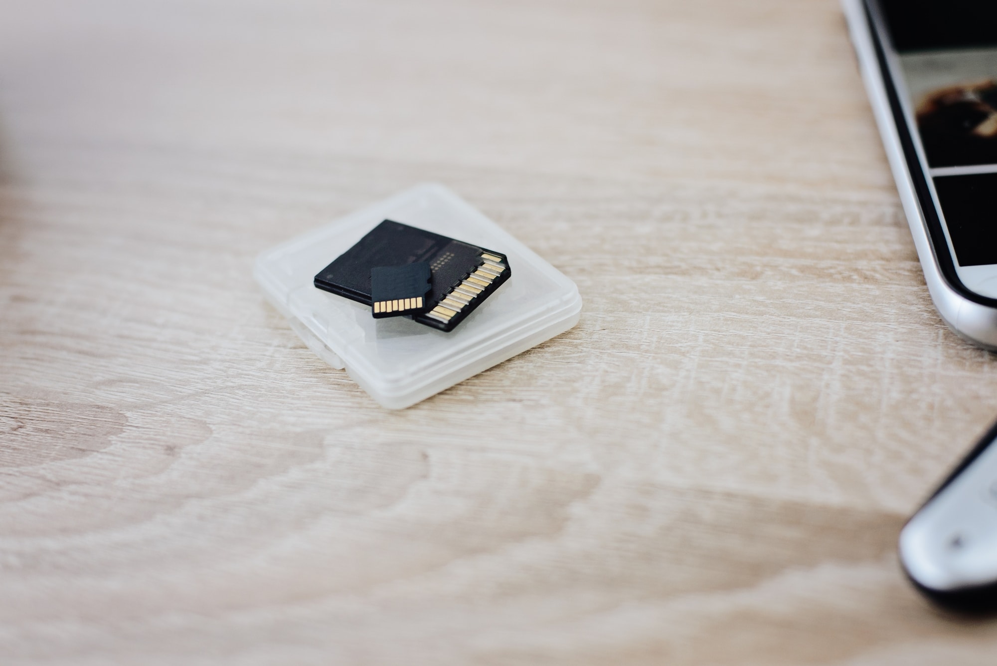 Why Is My SD Card Reader For iPhone Not Working?